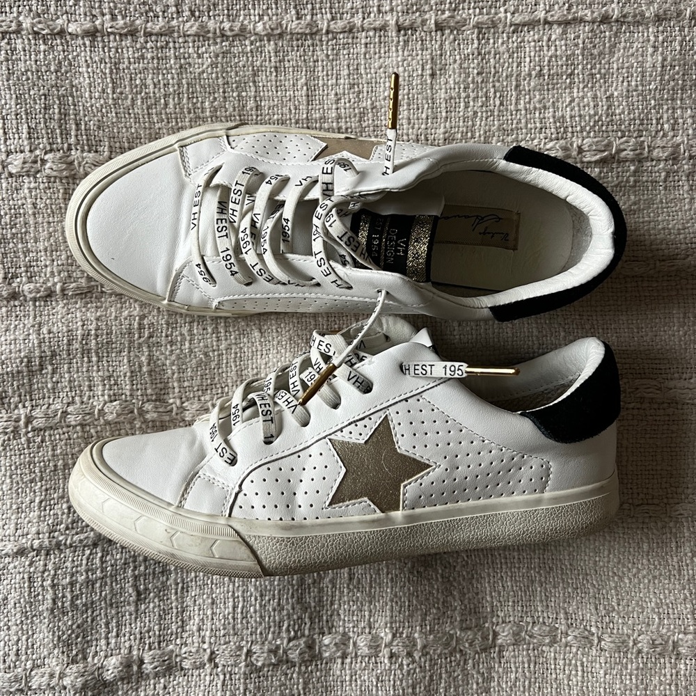 Vintage Havana Sneakers